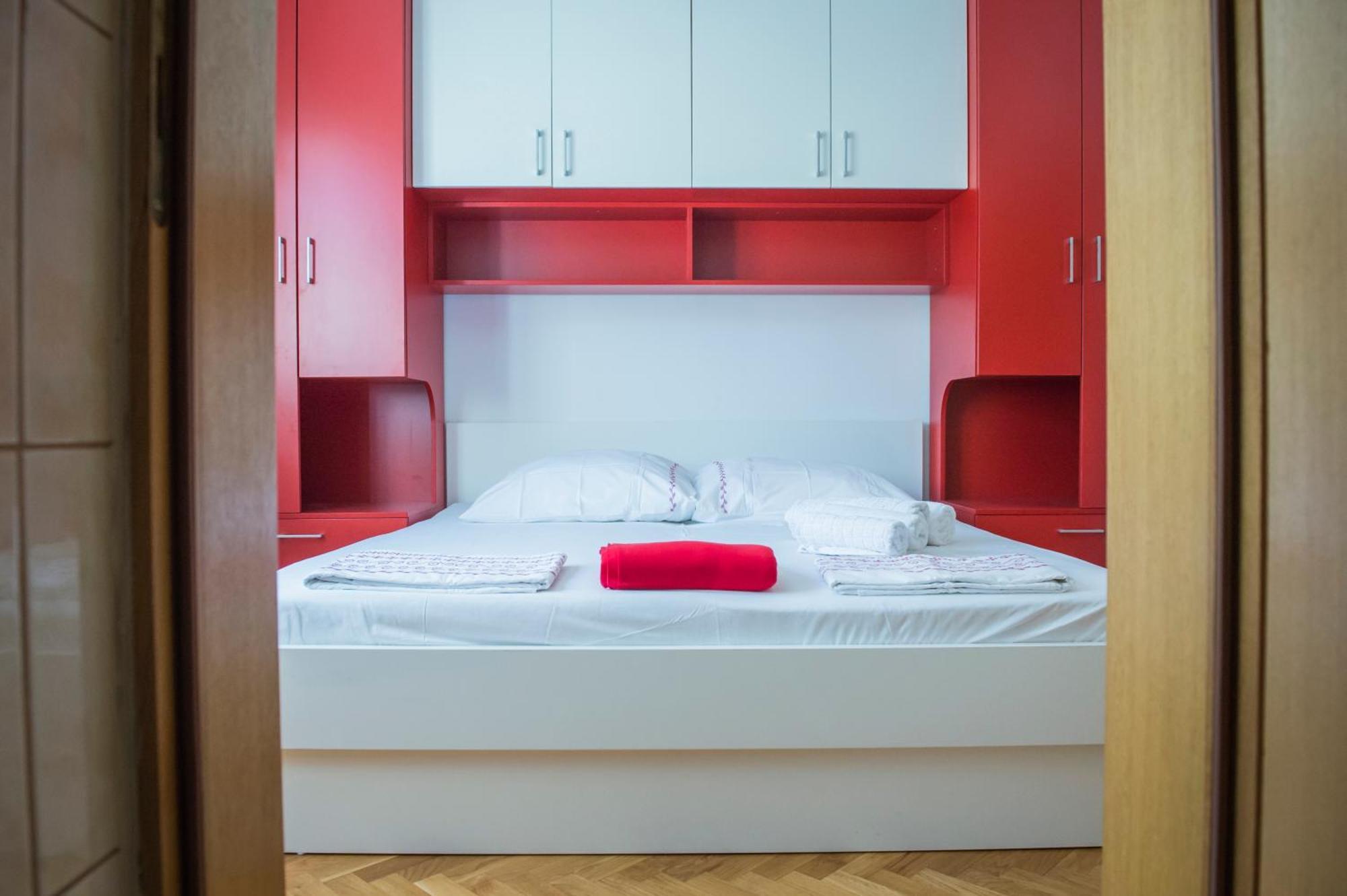 Apartments Nena Podstrana Luaran gambar