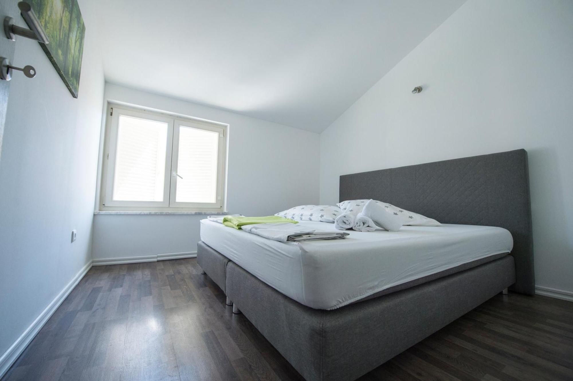 Apartments Nena Podstrana Luaran gambar