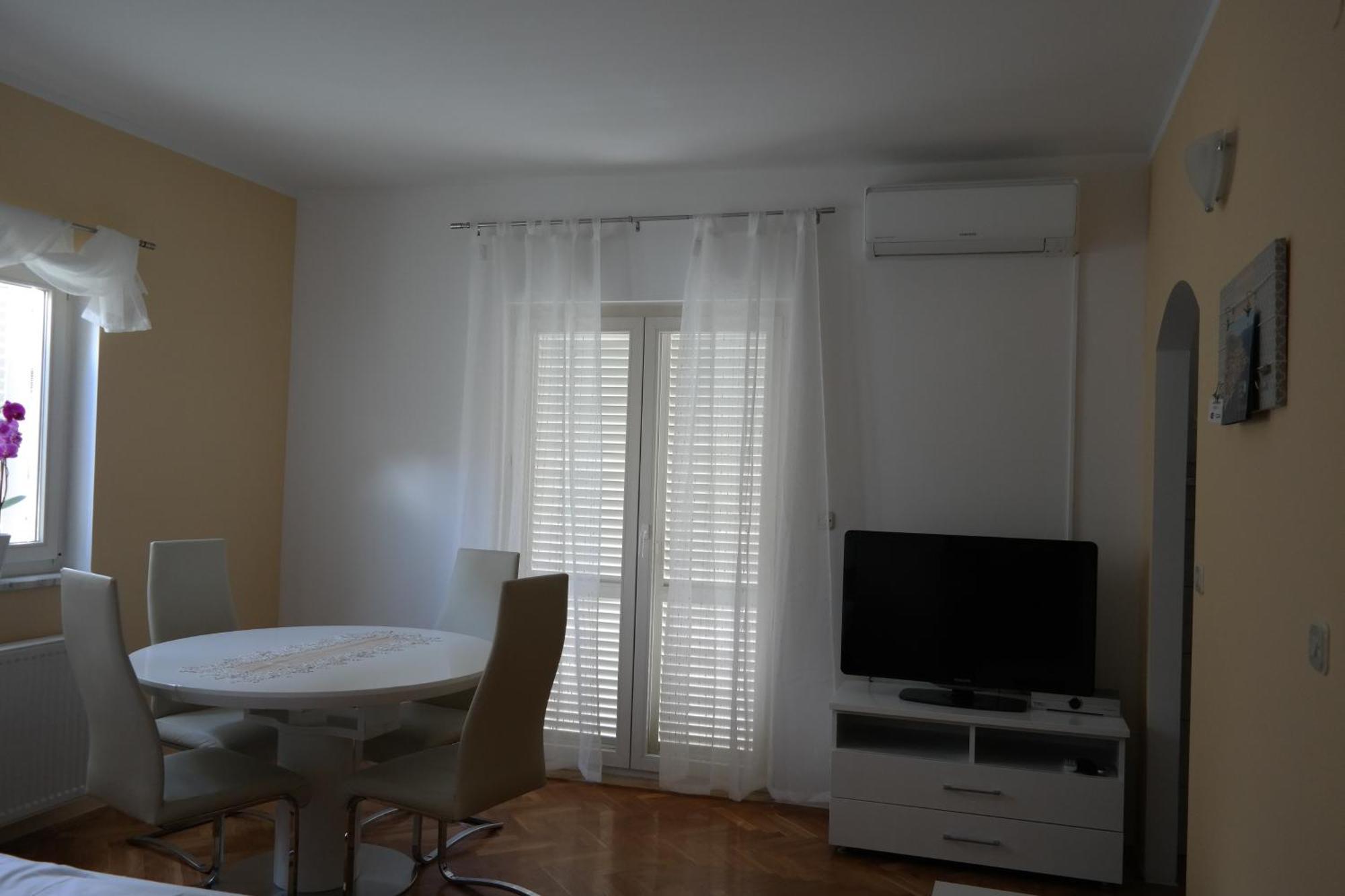 Apartments Nena Podstrana Luaran gambar